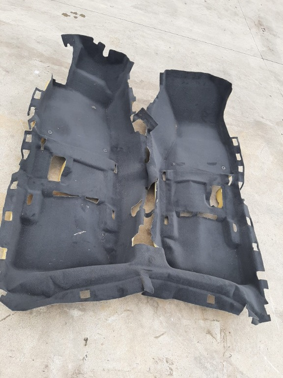 Mocheta podea interior audi a4 b9