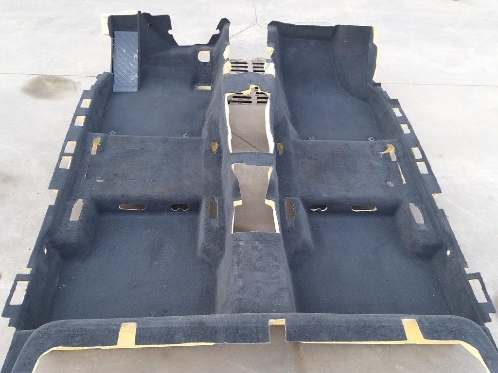 Mocheta podea interior audi q3 8u