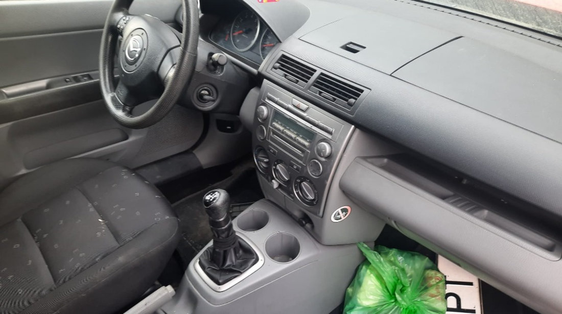 Mocheta podea interior Mazda 2 2005 2 1.25 benzina