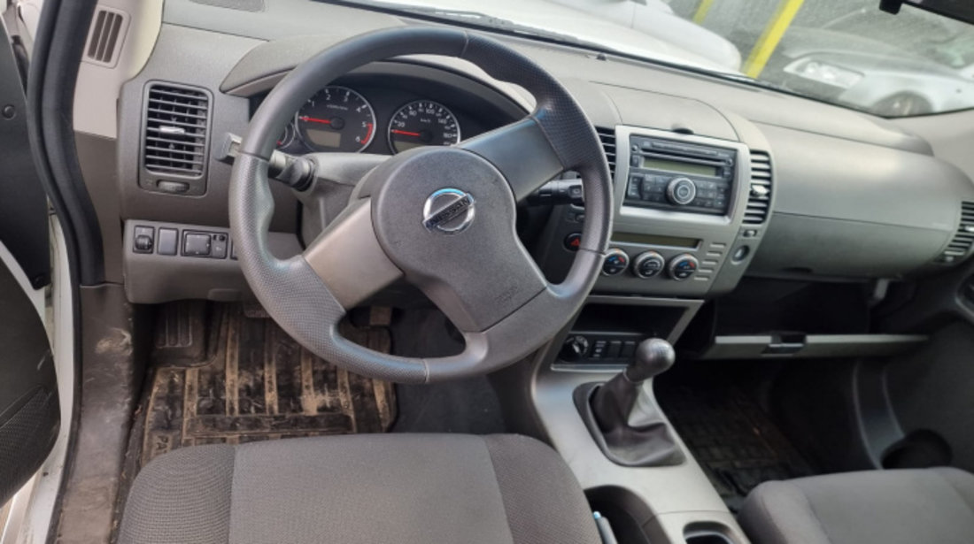 Mocheta podea interior Nissan Pathfinder 2008 SUV 2.5 YD25DDti