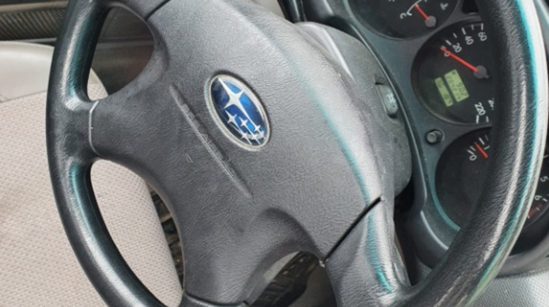Mocheta podea interior Subaru Forester 2003 4x4 2.0 benzina