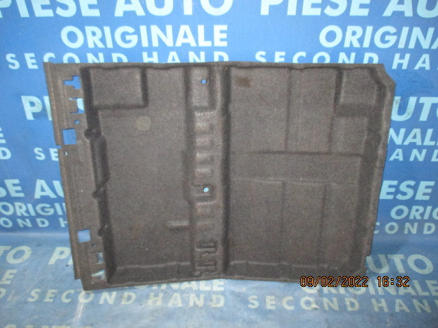 Mocheta portbagaj BMW F11 2013; 9168506 (tava)