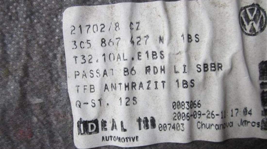 Mocheta portbagaj partea stanga VW Passat cod 3C5867427N