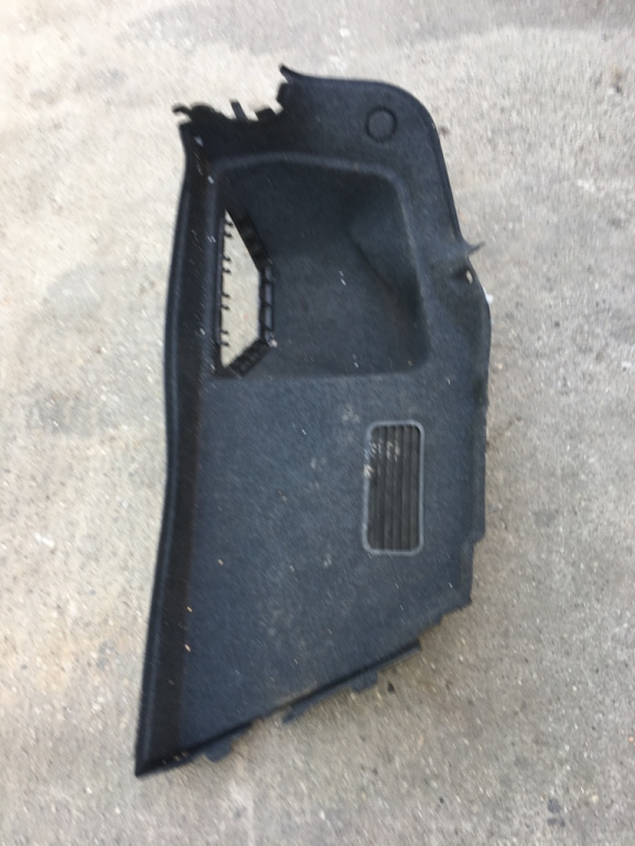 Mocheta portbagaj stanga Audi A4 B6 [2000 - 2005] Sedan 2.0 multitronic (130 hp) (8E2 B6)