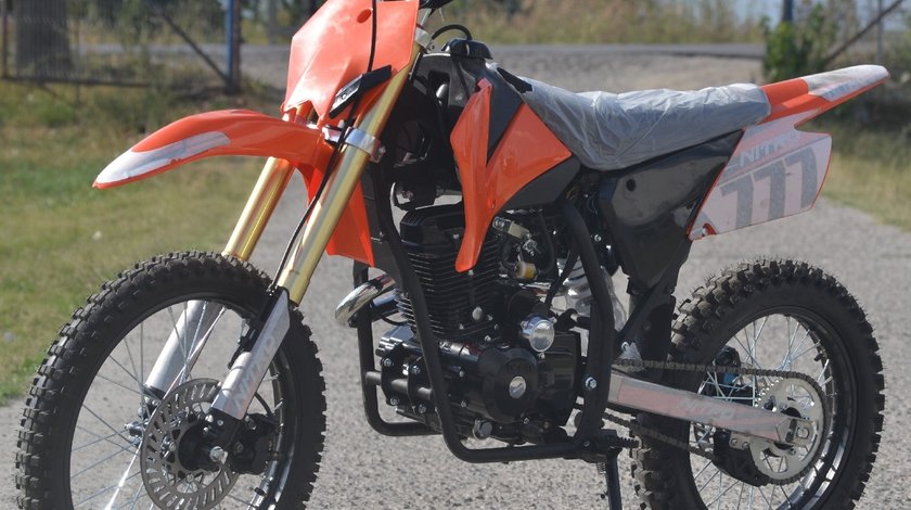 Model: Hurricane Dirt bike 250cc Speedy
