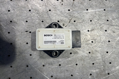 Modul acceleratie laterala A 006 542 42 18 A 006 542 42 18 A 006 542 42 18 Mercedes-Benz Sprinter 2 ...