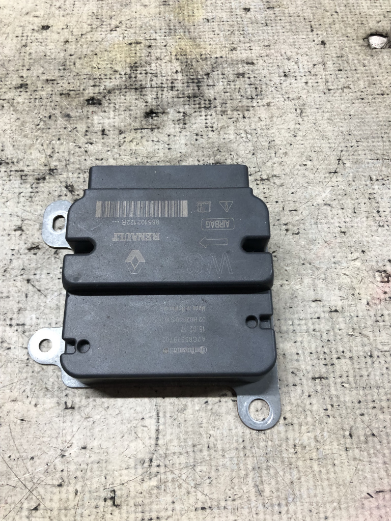 Modul airbag Dacia Sandero 2 0.9 Benzina 2017, 985102122R