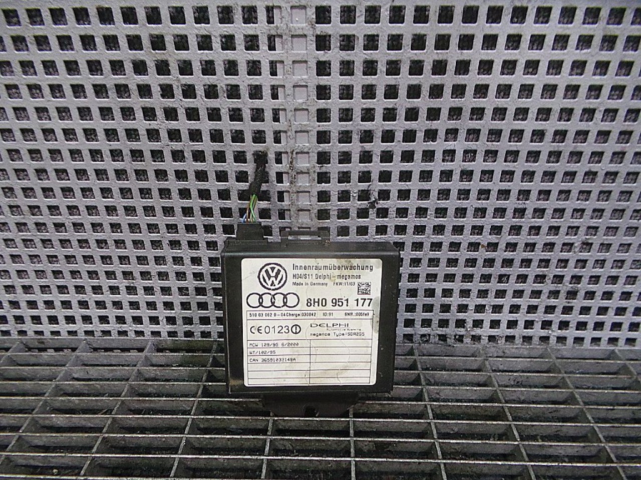 MODUL ALARMA AUDI A4 - - (2001 2004)