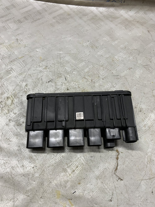 Modul Alimentare BMW Seria 5 G30 2.0 Motorina 2020, 858309105