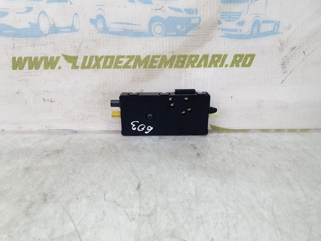 Modul amplificator antena 8735982 BMW Seria 7 G11/G12 [facelift] [2019 - 2020] 3.0 d Hybrid B57D30B LCI