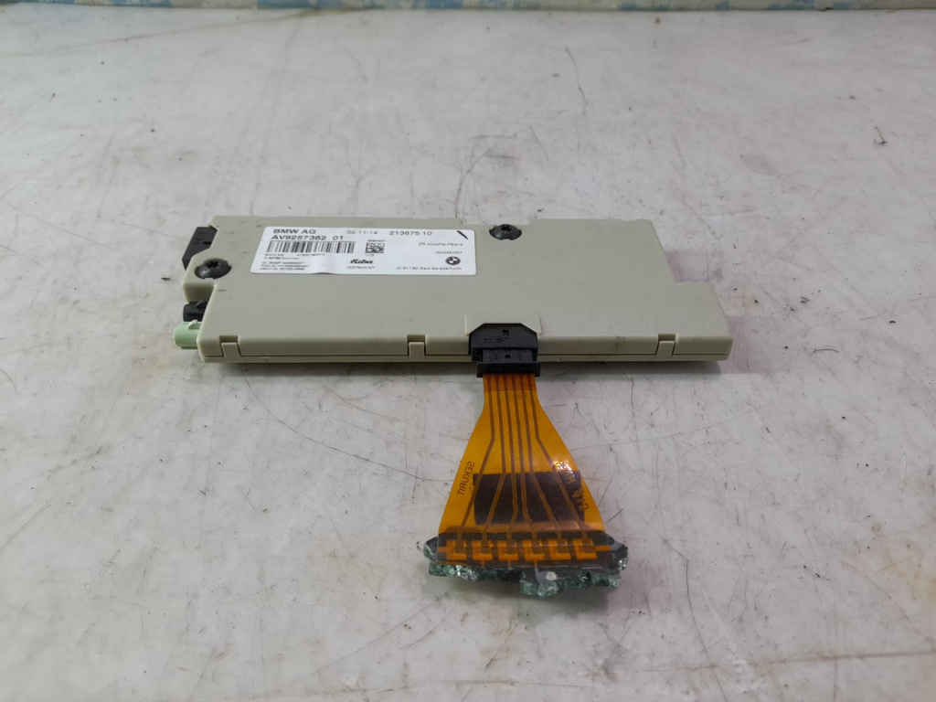 Modul amplificator antena AV925736201 BMW Seria 7 F01/F02 [facelift] [2012 - 2015] 4.4 benzina N63B44B