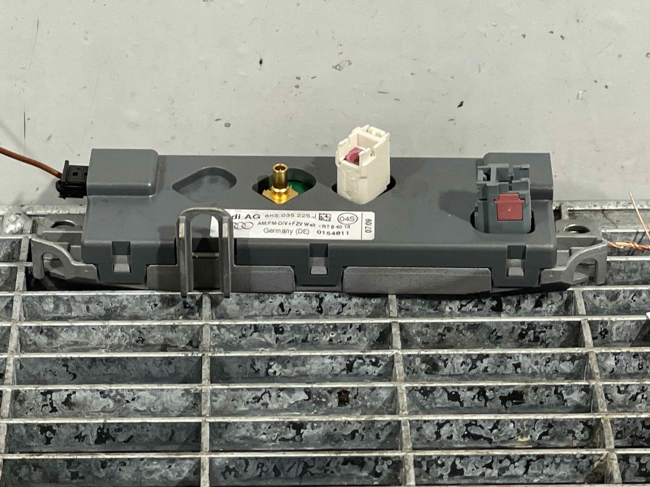 MODUL ANTENA AUDI A4 A4 - - (2007 2011)