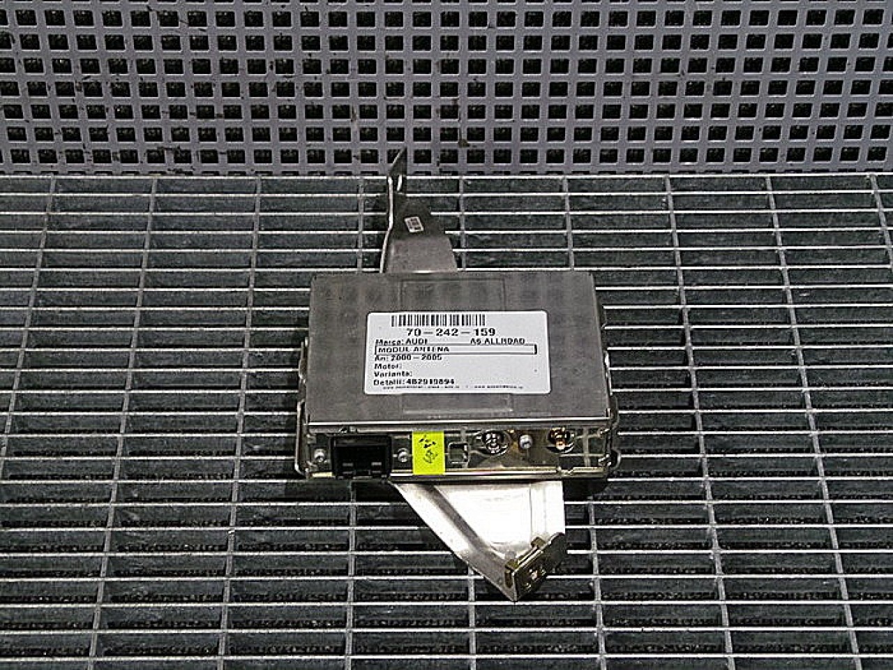 MODUL ANTENA AUDI A6 ALLROAD A6 ALLROAD - - (1999 2005)