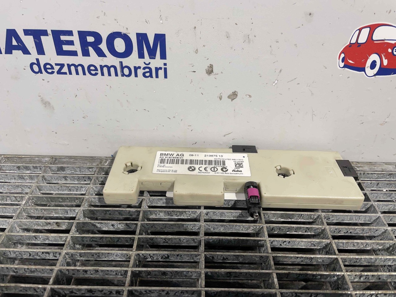 MODUL ANTENA BMW SERIA 3 E 90 - - (2007 2012)