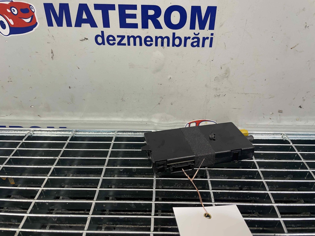 MODUL ANTENA BMW SERIA 3 F 30 SERIA 3 F 30 - - (2011 2018)