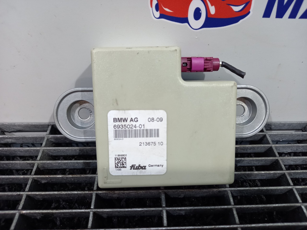 MODUL ANTENA BMW SERIA 5 F 07 - - (2009 2017)