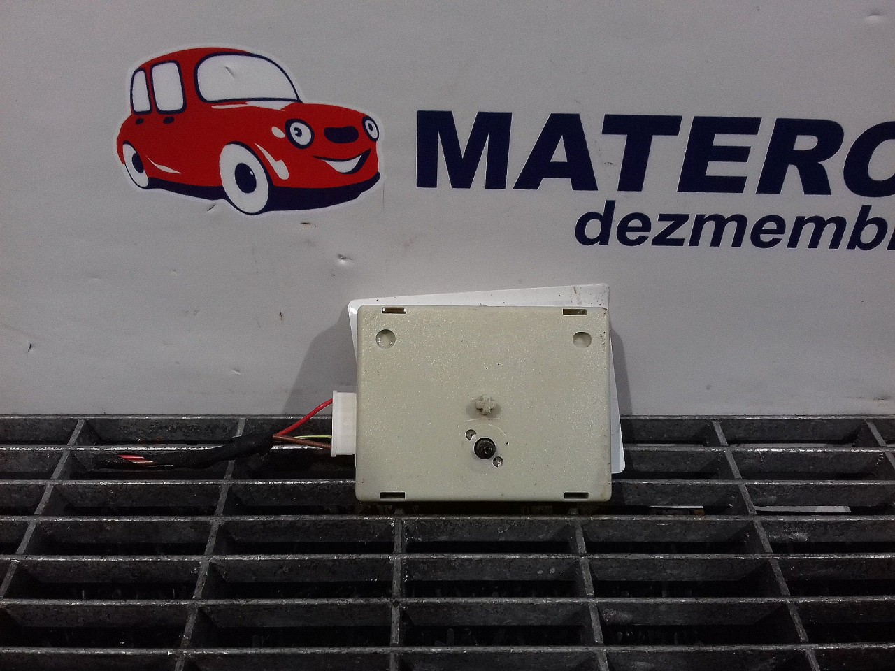 MODUL ANTENA BMW SERIA 5 F 10 - - (2014 2017)
