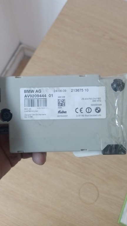 Modul antena BMW Seria 7 F01 3.0 d an 2009 cod AV920944401 / 21367510