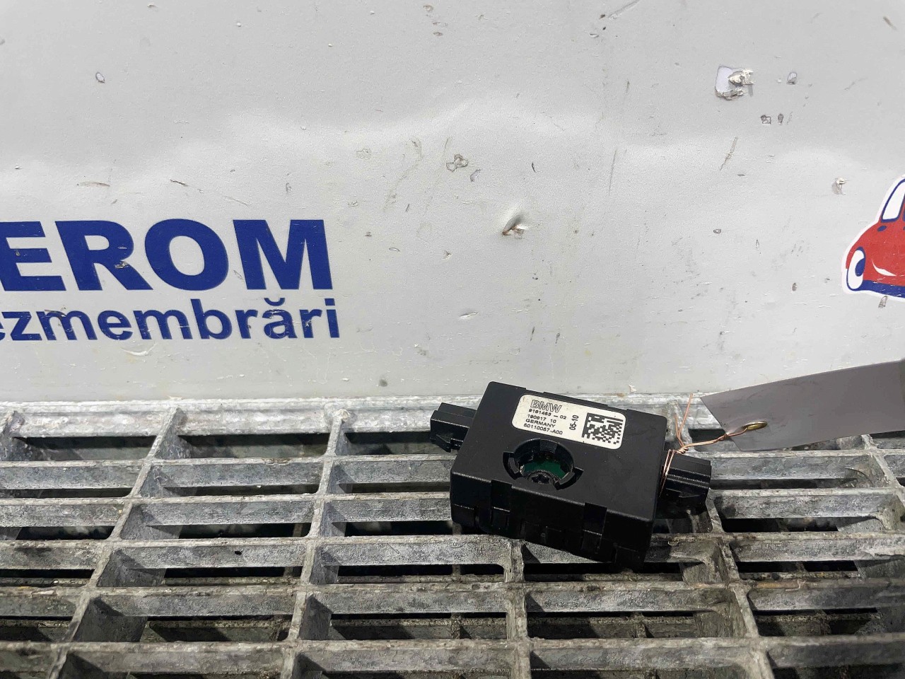 MODUL ANTENA BMW X1 - - (2009 2015)