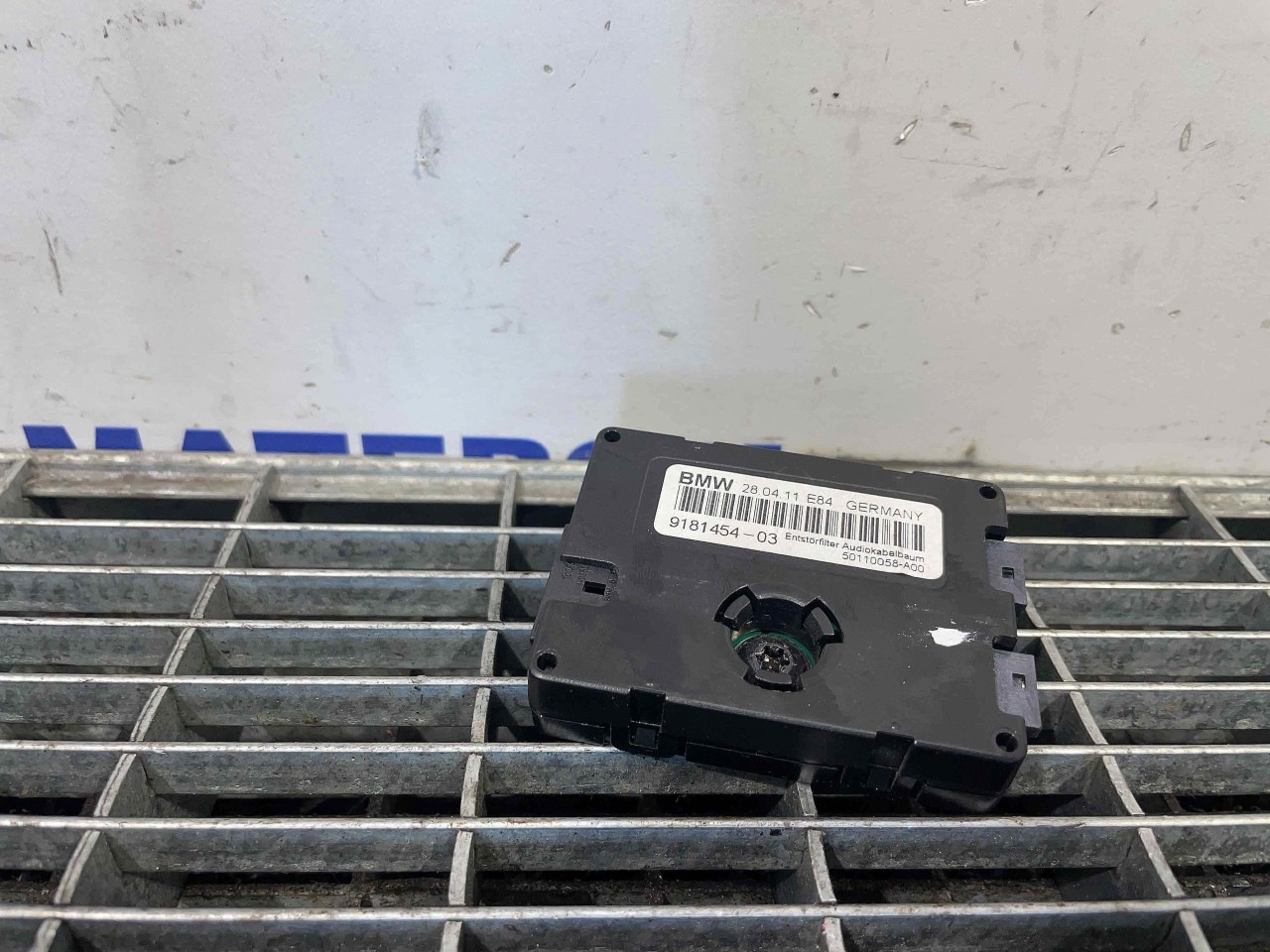 MODUL ANTENA BMW X1 - - (2009 2015)