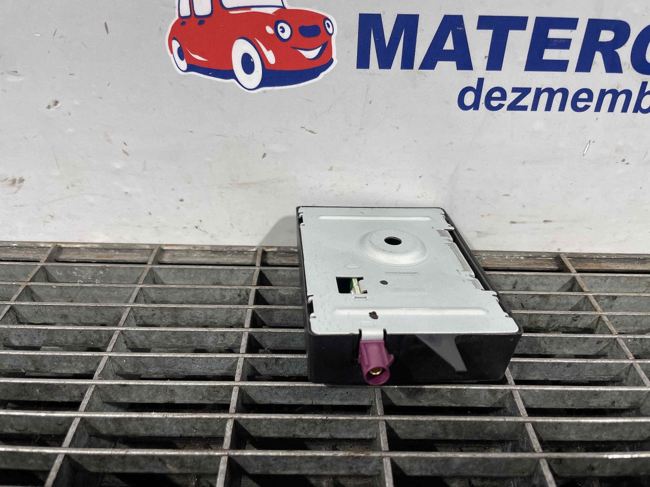 MODUL ANTENA BMW X5 3.0 D - (2007 2013)