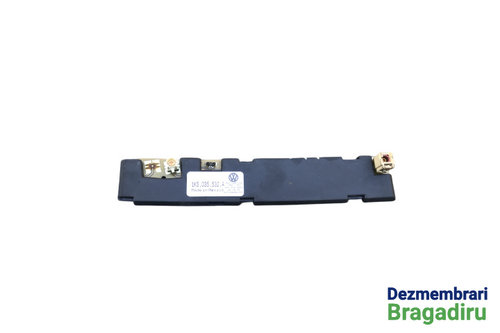 Modul antena Cod: 1K5035532A 1K5035532A Volkswagen VW Jetta 5 [2005 - 2011] Sedan 4-usi 1.9 TDI MT (...