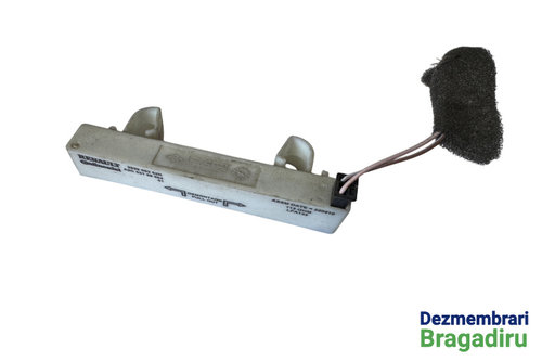 Modul antena Cod: 285906352R 285906352R Renault Megane 3 [2008 - 2014] wagon 5-usi 1.9 dCi MT (130 h...