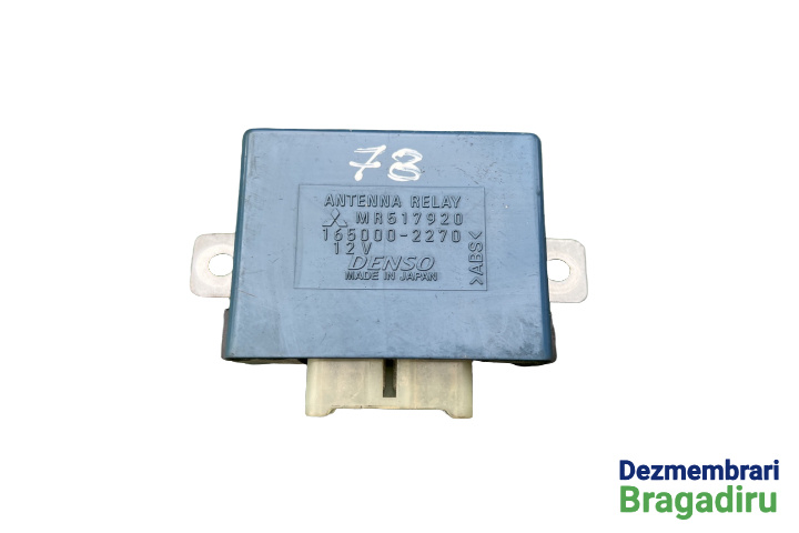 Modul antena Cod: MR517920 165000-2270 Mitsubishi Pajero Sport [1996 - 2005] SUV 2.5 TD MT (133 hp) (K90) K94W 2.5TD - 4D56T
