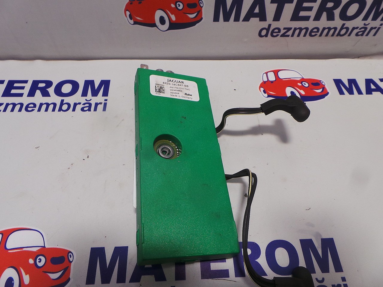 MODUL ANTENA JAGUAR XF - - (2007 2011)