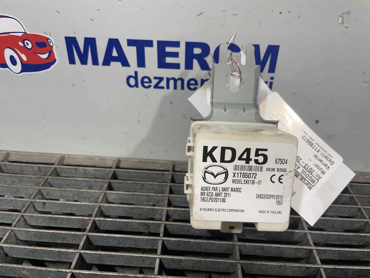 MODUL ANTENA MAZDA 3 - - (2013 2018)