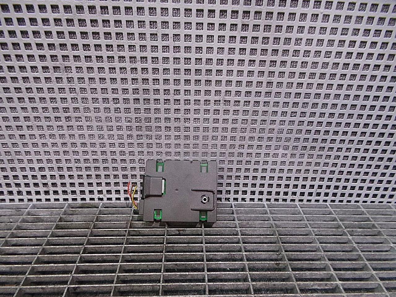 MODUL ANTENA MERCEDES A-CLASS - - (2004 2012)