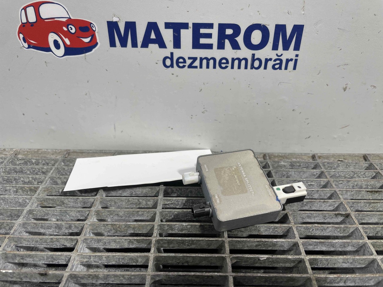 MODUL ANTENA MERCEDES A-CLASS - - (2012 2018)