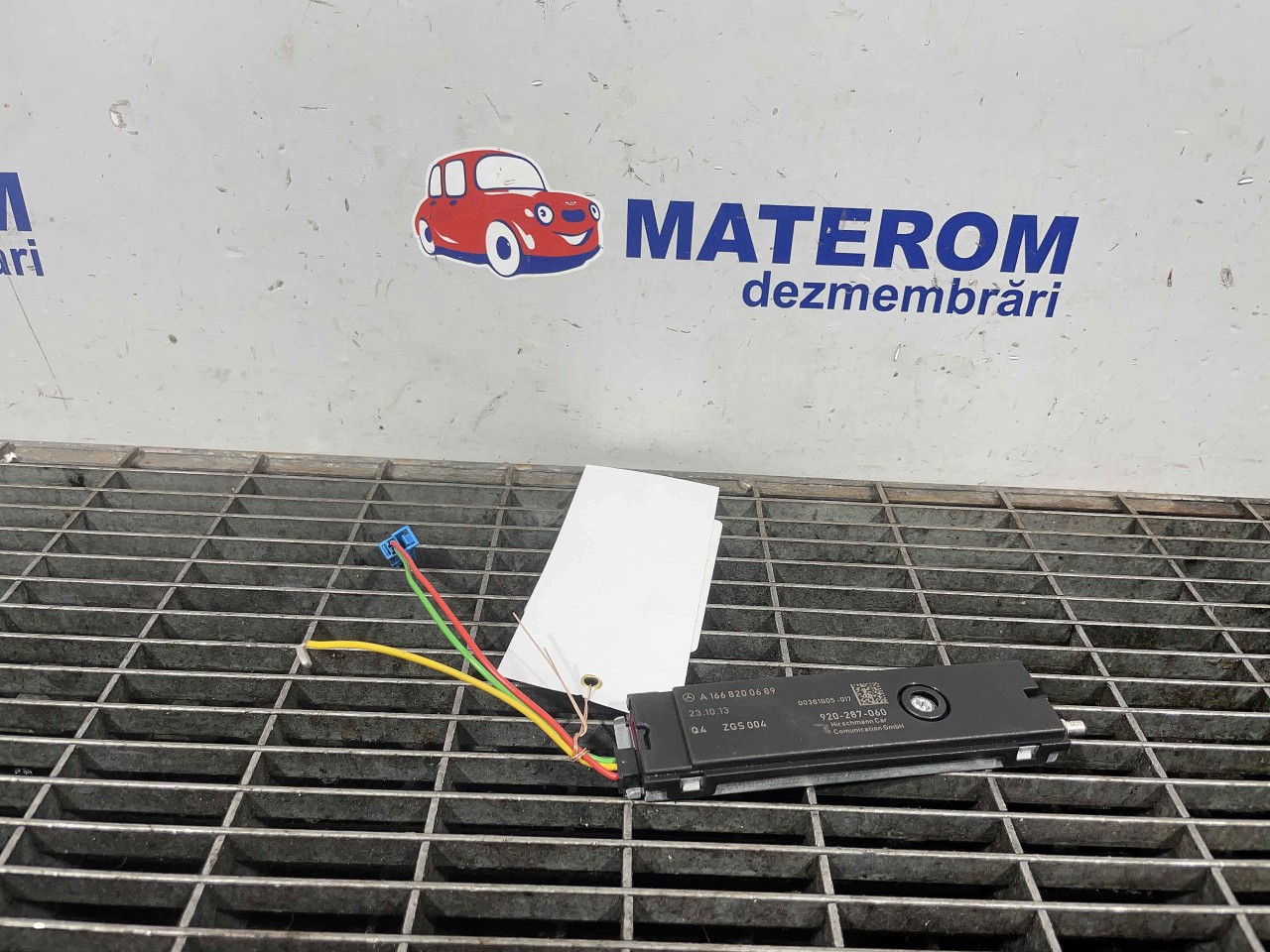 MODUL ANTENA MERCEDES A-CLASS - - (2012 2018)