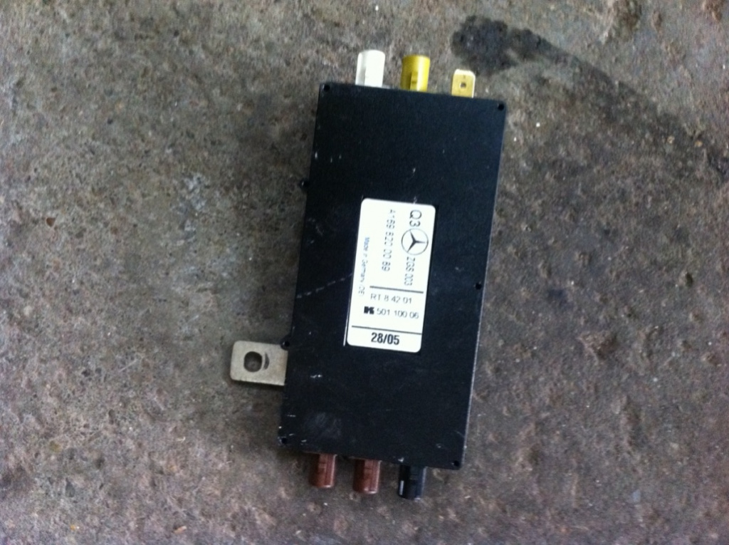 Modul antena Mercedes-Benz A-Class W169 [2004 - 2008] Hatchback 5-usi A 180 CDI Autotronic (109 hp) 200 CDI
