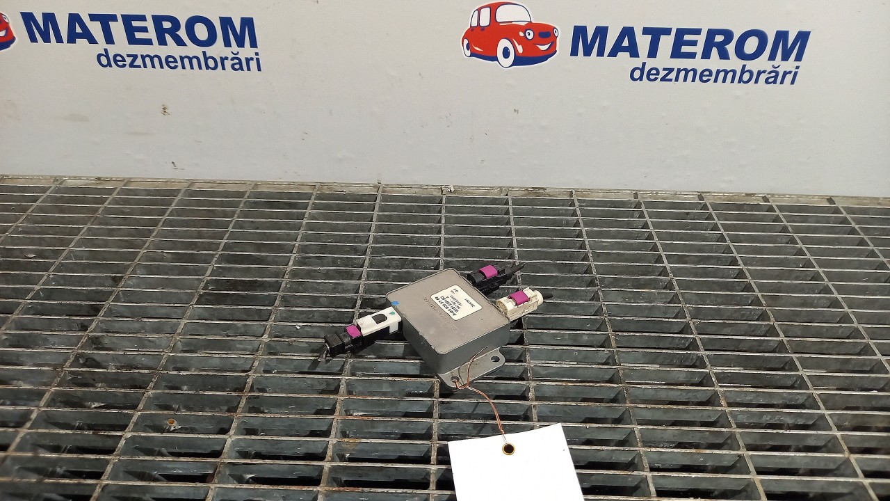 MODUL ANTENA MERCEDES C-CLASS - - (2011 2014)