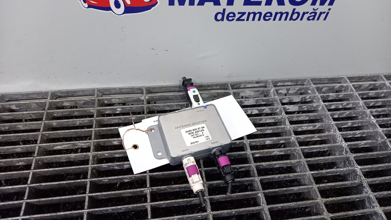MODUL ANTENA MERCEDES C-CLASS - - (2011 2014)