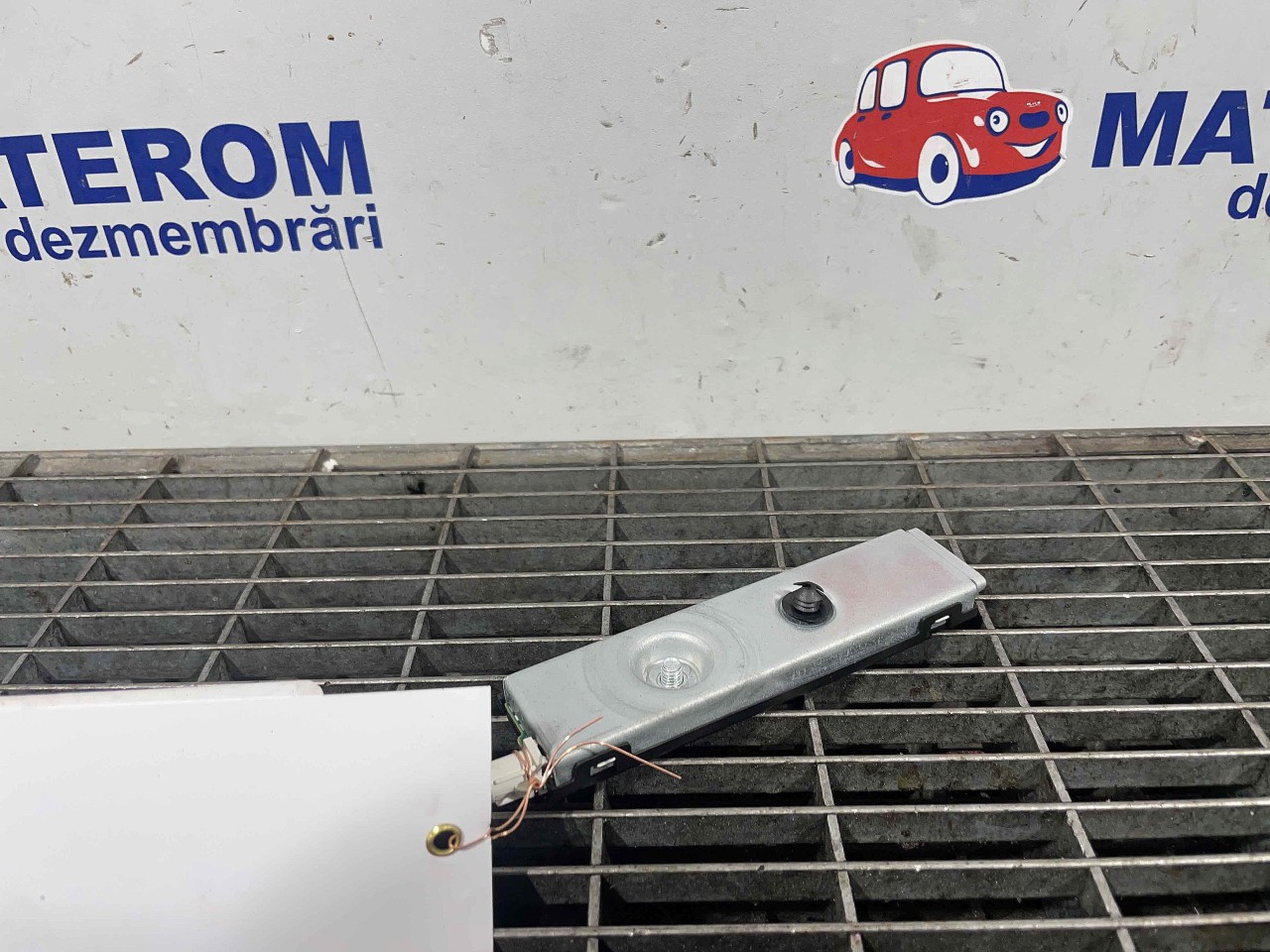 MODUL ANTENA MERCEDES C-CLASS - - (2014 2018)