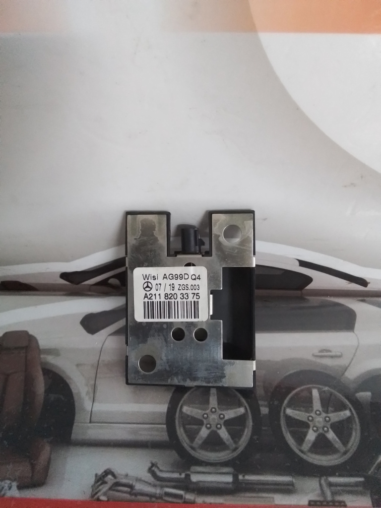 Modul antena radio Mercedes-Benz S-Class (2005-2009) [W221] 3.0 Motorina 2008, A2118203375