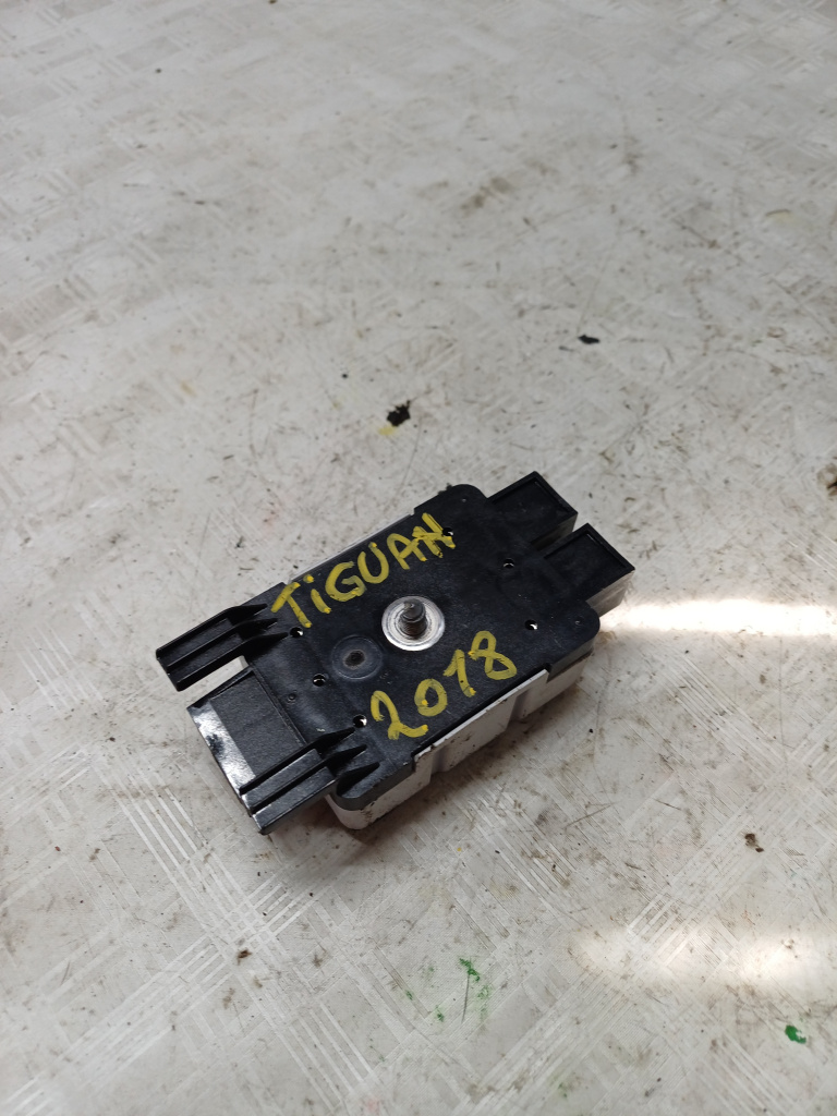 Modul antena Volkswagen Tiguan - Motorina 2018, 5Q0035570