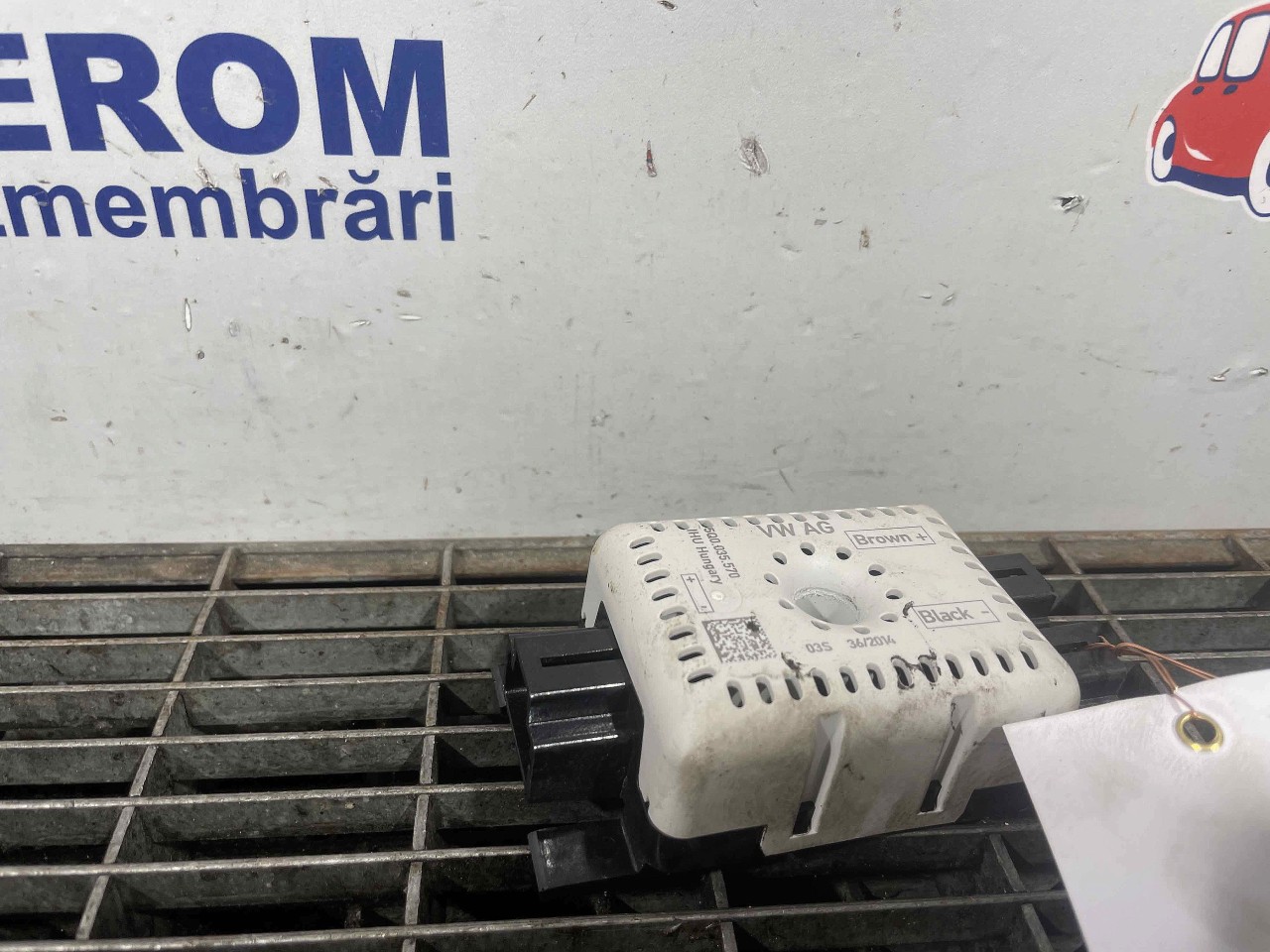 MODUL ANTENA VW GOLF VII - - (2012 2016)