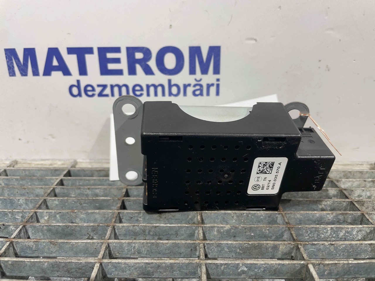 MODUL ANTENA VW TIGUAN - - (2010 2015)