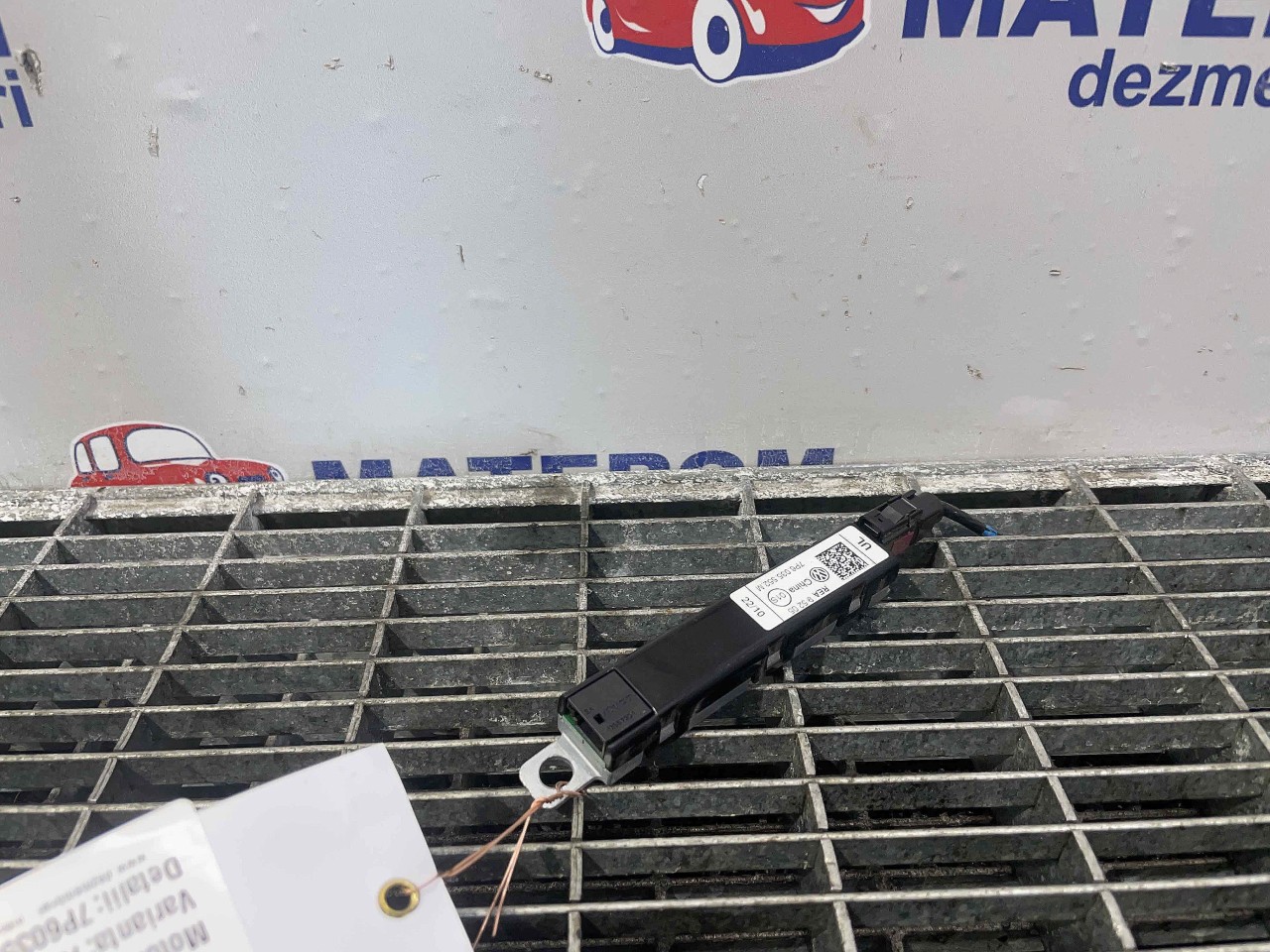 MODUL ANTENA VW TOUAREG - - (2010 2018)