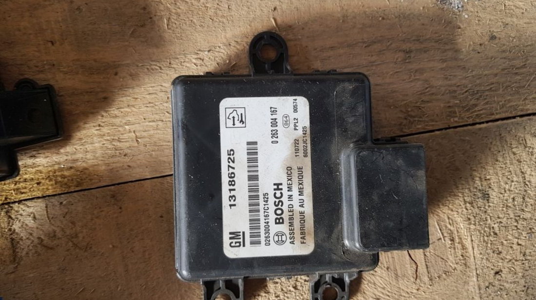 Modul asistenta parcare Opel Corsa D cod 13186725