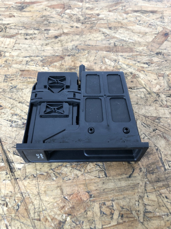 Modul audio VW Touran 2.0TDI DSG sedan 2008 (5N0035342G)