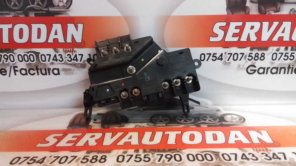 Modul baterie Mercedes-Benz S-Class (2014->) [W222] 3.0 Motorina 2018, A2225402650