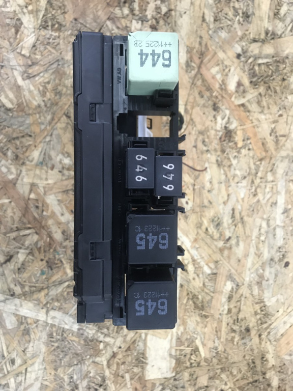 Modul BCM VW Passat B7 2.0TDI combi 2012 (3AA937087C)