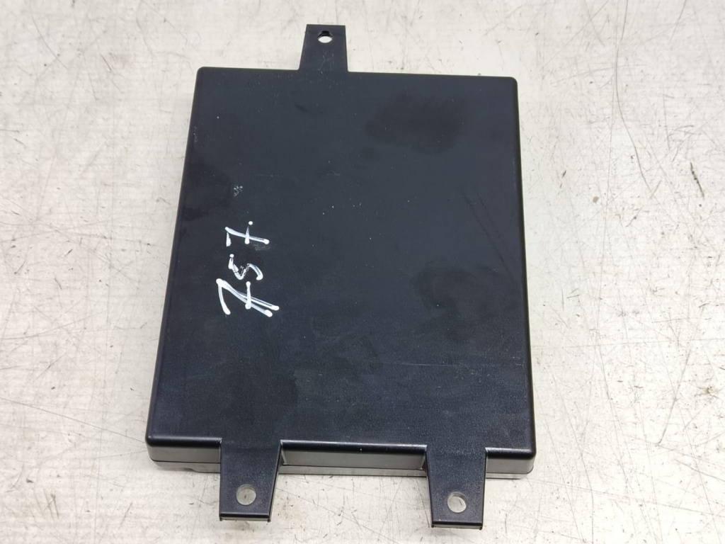 Modul bluetooth 7P6035730L Volkswagen VW Passat B7 [2010 - 2015] 2.0 tdi CFFB