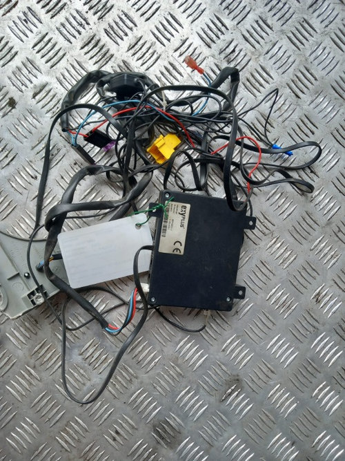 Modul bluetooth Nissan Primastar 2.0 DCI 2012