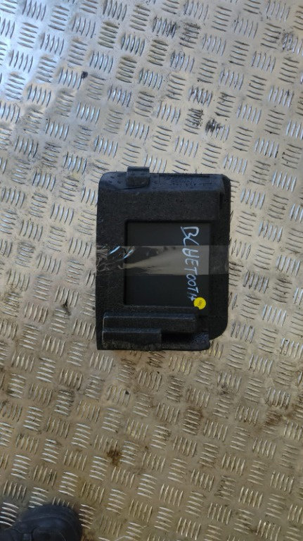 Modul bluetooth Vw Passat B6 1.4 TSI 150 Cp / 110 KWcod motor CDG / CAV, an 2009 cod 1K8035730C