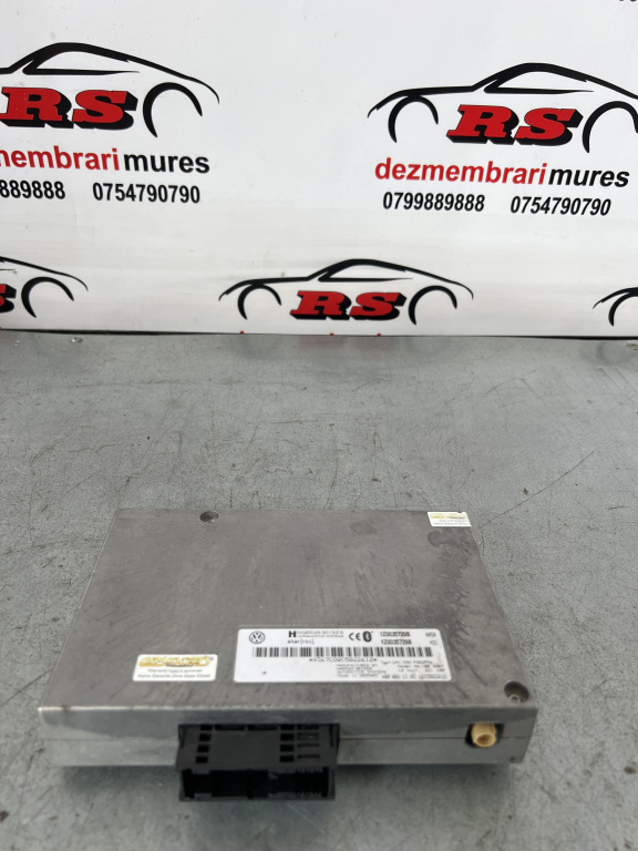 Modul bluthooth Tiguan 2.0 TSI 200 CP sedan 2009 (1Z0035729B)